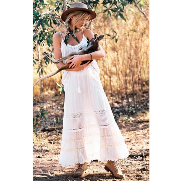 Gypsy Bohemian White Crochet Lace Maxi Skirt - Picture 2 of 11